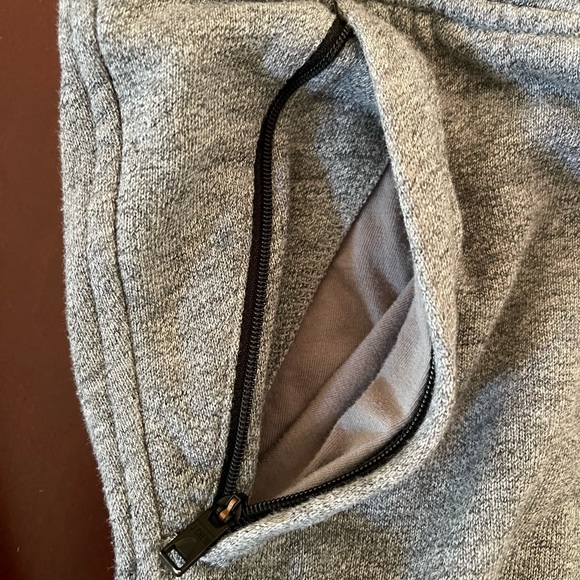 J.CREW Knit Goods Men’s Grey Joggers size Small Slim - Picture 4 of 9